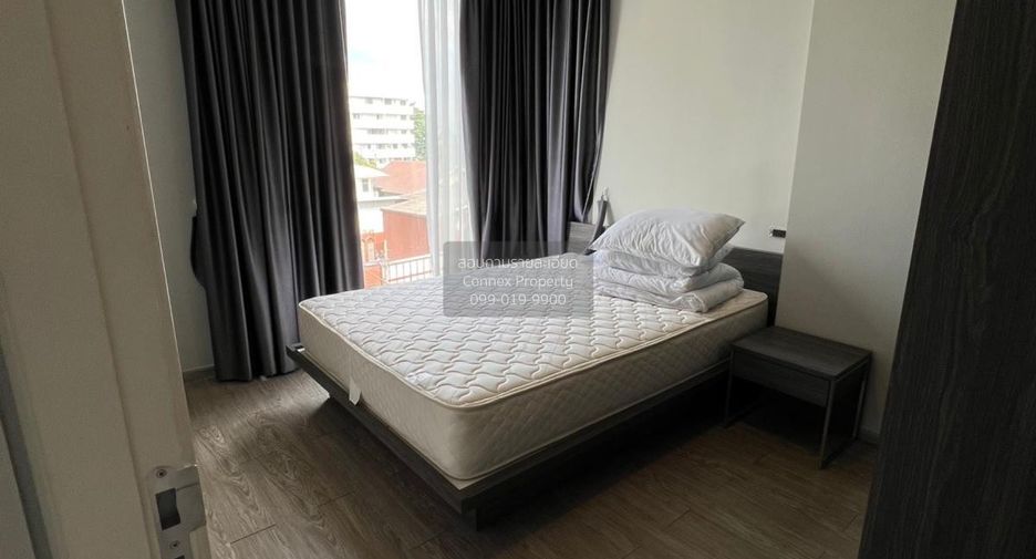 For rent 2 bedrooms condo in Phaya Thai, Bangkok