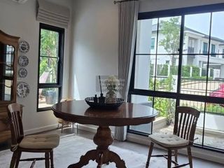 For rent 4 bedrooms house in Mueang Phuket, Phuket