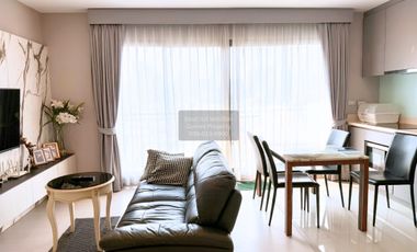 Condo en alquiler de 2 habitaciones en Khlong Toei, Bangkok