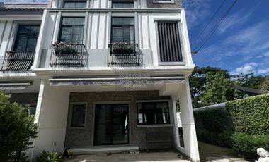 出租 3 卧室 联排别墅 在 Bang Phli, Samut Prakan