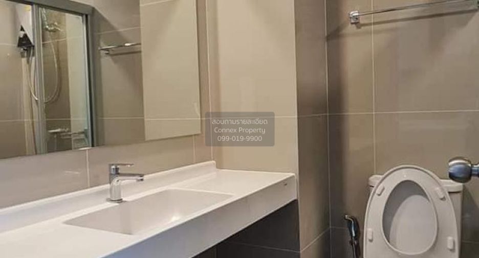 Condo en alquiler de 1 habitaciones en Khlong San, Bangkok