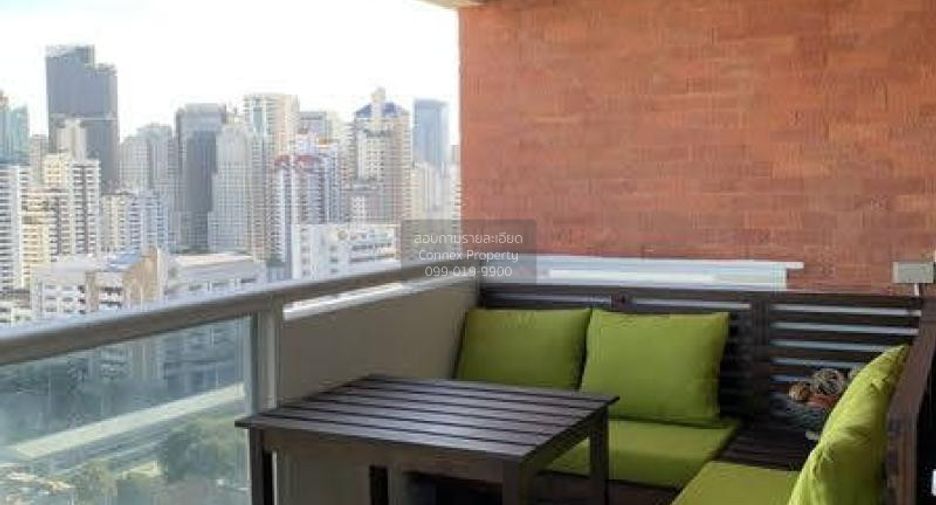 For rent 3 bedrooms condo in Watthana, Bangkok