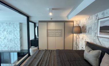 À louer 1 chambre condo à Huai Khwang, Bangkok