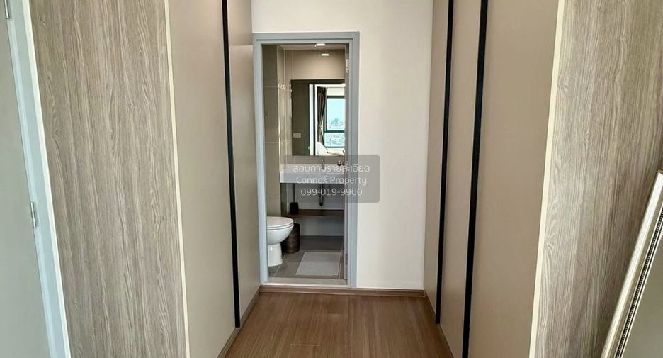 For rent 2 bedrooms condo in Phaya Thai, Bangkok