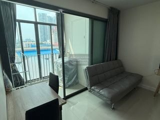 Condo en alquiler de 1 habitaciones en Bang Na, Bangkok
