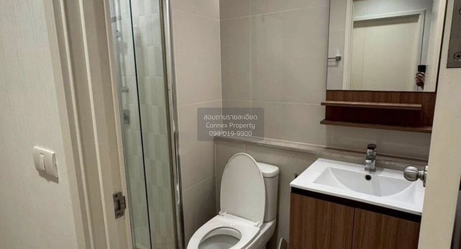 For rent 2 bedrooms condo in Yan Nawa, Bangkok