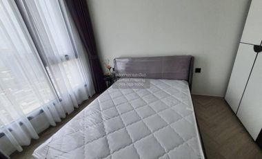 For rent 2 bedrooms condo in Khlong San, Bangkok