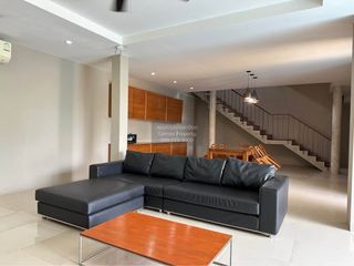For rent 4 bedrooms house in Mueang Phuket, Phuket