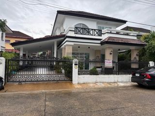 For rent 3 bedrooms house in Mueang Phuket, Phuket