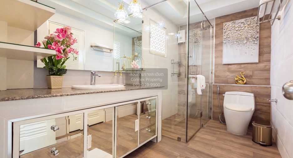 Reihenhaus zur Miete mit 4 Zimmer in Chatuchak, Bangkok