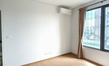 For sale 1 bed condo in Watthana, Bangkok