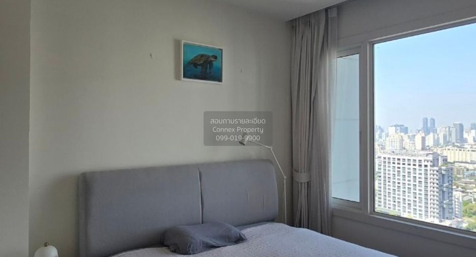 For rent 3 bedrooms condo in Khlong Toei, Bangkok