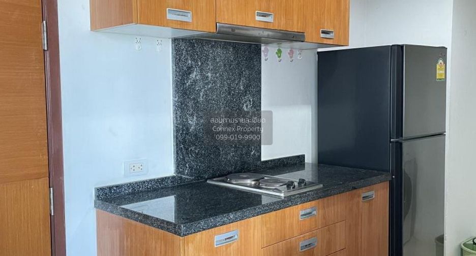 Condo en alquiler de 1 habitaciones en Khlong San, Bangkok
