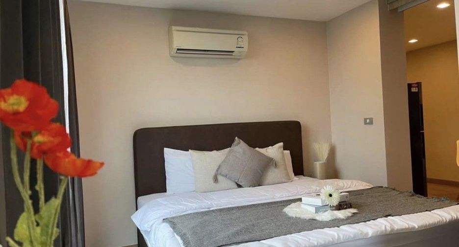 For rent 1 bed condo in Watthana, Bangkok