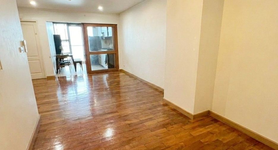 For rent 2 ベッドルーム condo in Watthana, Bangkok