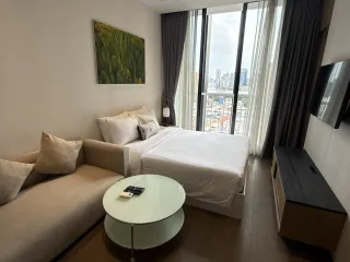 Wohnung zur Miete mit Studio in Khlong Toei, Bangkok