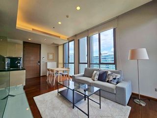 À louer et à vendre 2 chambres condo à Watthana, Bangkok