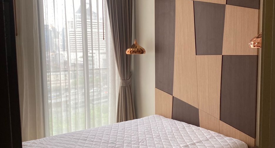 Wohnung zur Miete mit 2 Zimmer in Pathum Wan, Bangkok