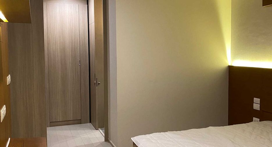 Wohnung zur Miete und zum Kauf mit 2 Zimmer in Pathum Wan, Bangkok