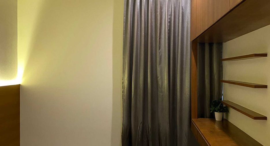 Wohnung zur Miete und zum Kauf mit 2 Zimmer in Pathum Wan, Bangkok
