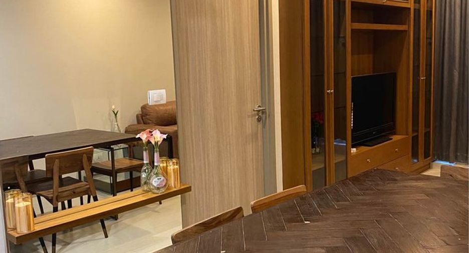 Wohnung zur Miete und zum Kauf mit 2 Zimmer in Pathum Wan, Bangkok