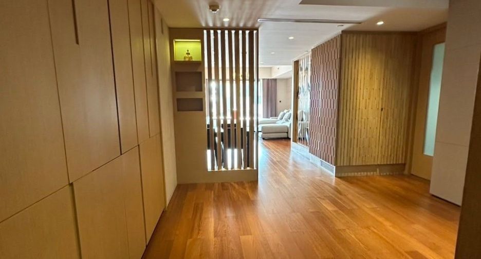 For rent そして for sale 1 Beds condo in Yan Nawa, Bangkok