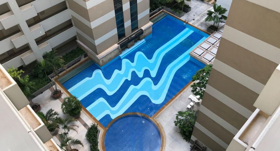 For rent 1 bed condo in Pathum Wan, Bangkok