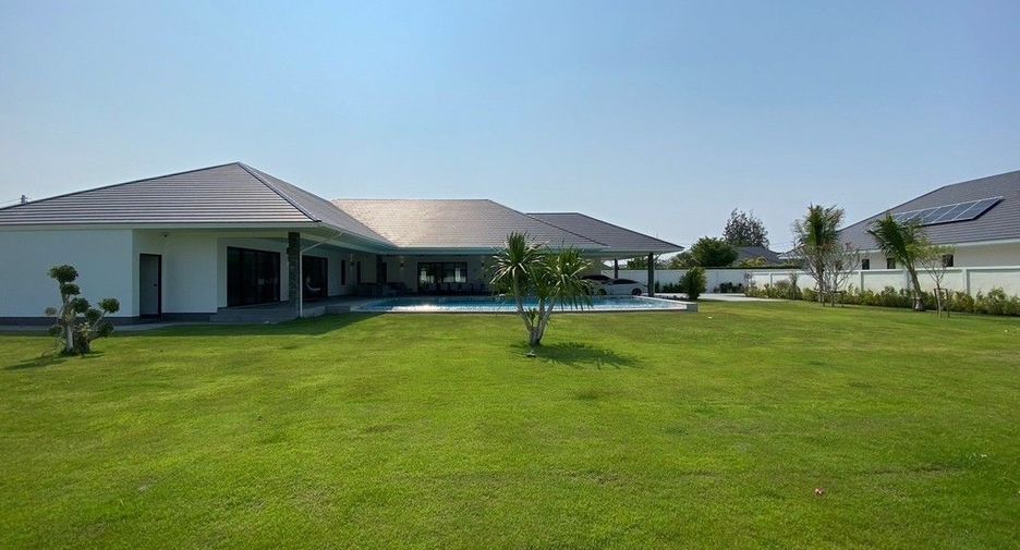 For sale 4 ベッドルーム villa in Pran Buri, Prachuap Khiri Khan