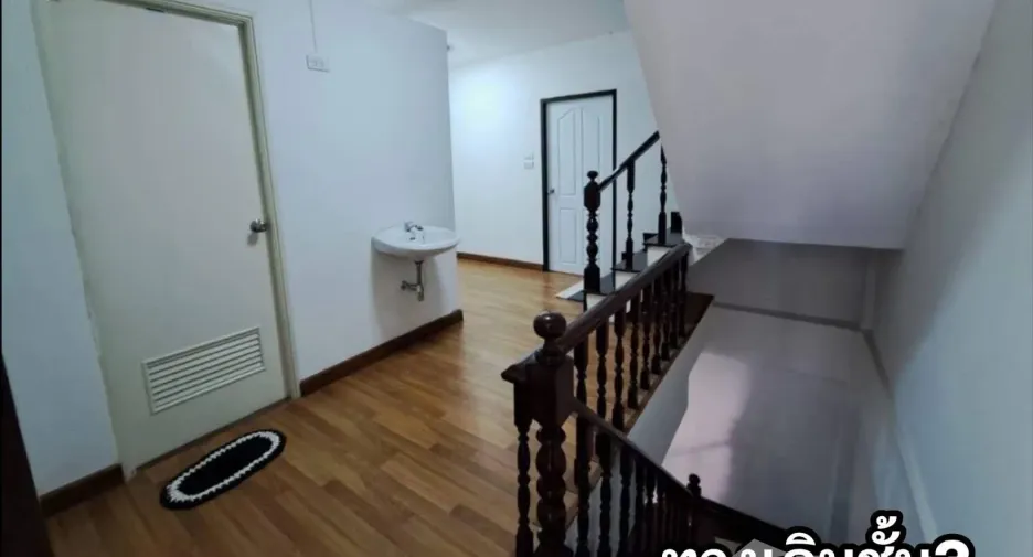 For rent 4 bedrooms townhouse in Rat Burana, Bangkok