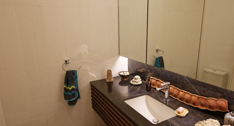 Wohnung zum Kauf mit 3 Zimmer in Watthana, Bangkok