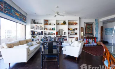 For sale 3 bedrooms condo in Watthana, Bangkok