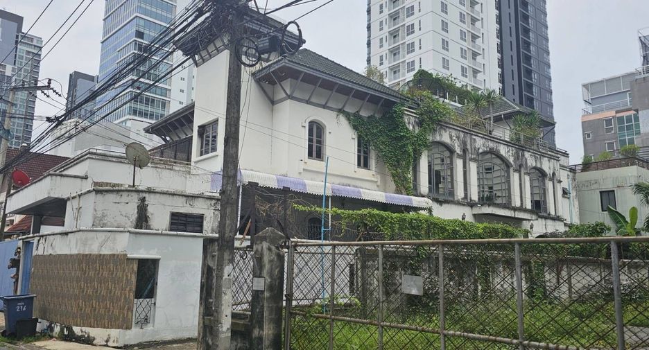 For sale land in Watthana, Bangkok