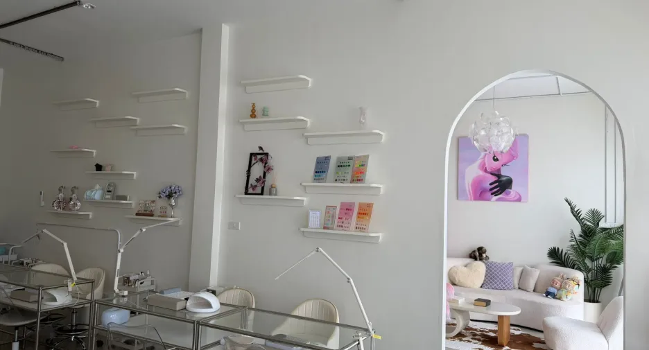For sale 1 bed retail Space in Mueang Phuket, Phuket