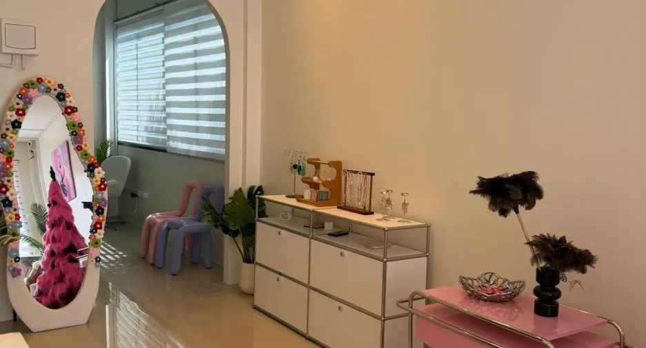 For sale 1 bed retail Space in Mueang Phuket, Phuket