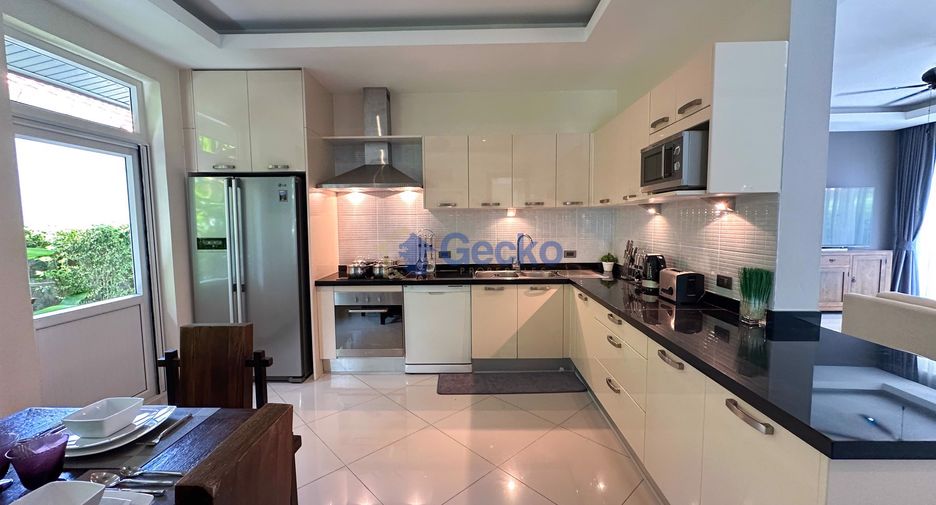 À vendre 4 chambres maison à East Pattaya, Pattaya