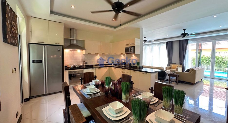À vendre 4 chambres maison à East Pattaya, Pattaya
