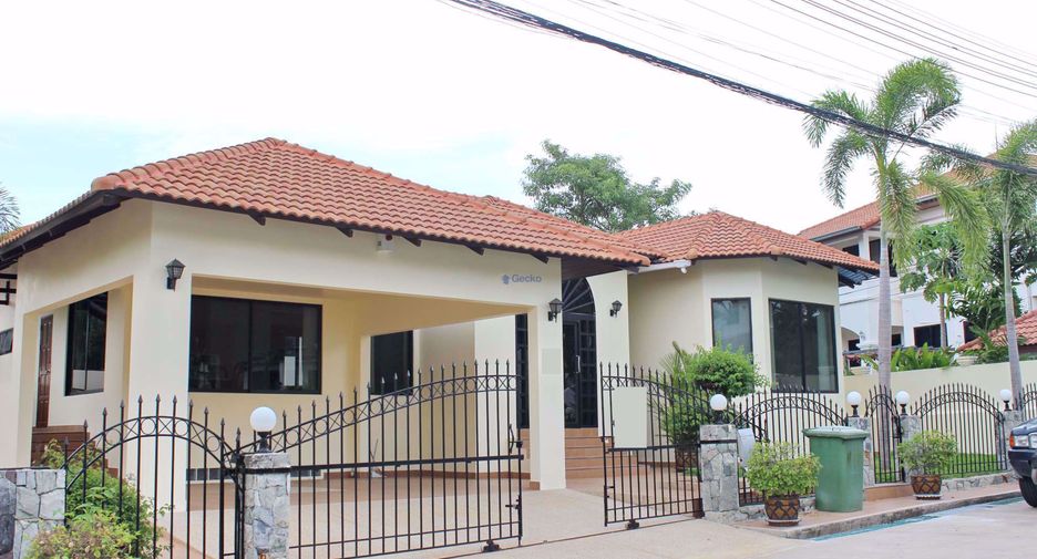 For rent 3 bedrooms house in East Pattaya, Pattaya