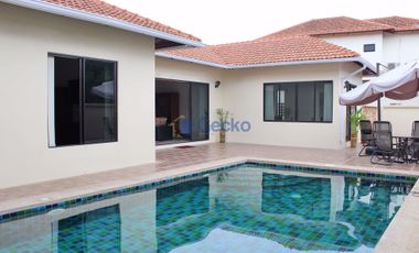 For rent 3 bedrooms house in East Pattaya, Pattaya