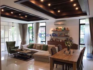 出租 3 卧室 独立屋 在 Bang Lamung, Chon Buri