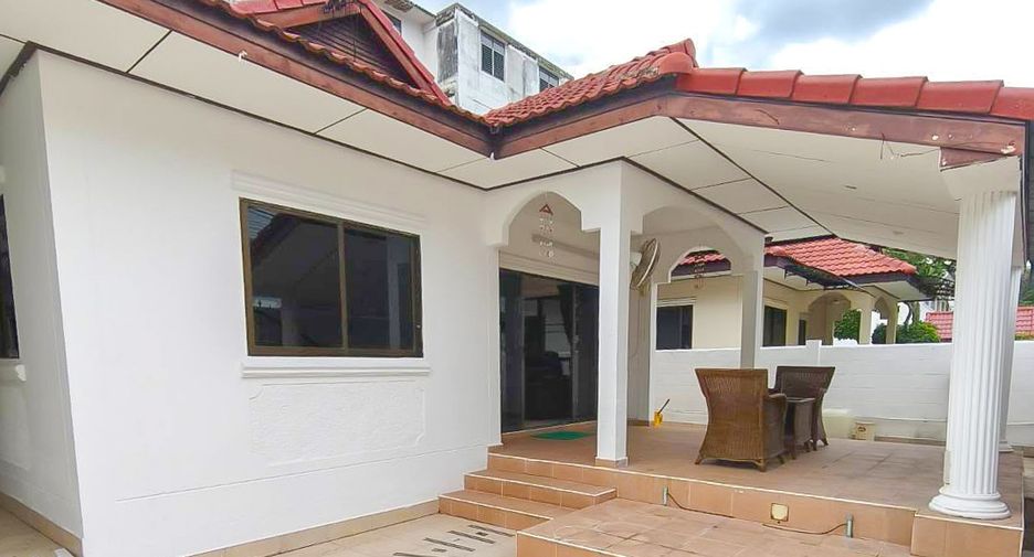 Haus zur Miete mit 3 Zimmer in Jomtien, Pattaya