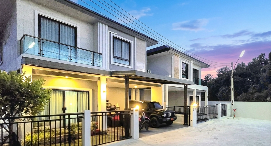 For rent 4 bedrooms house in East Pattaya, Pattaya