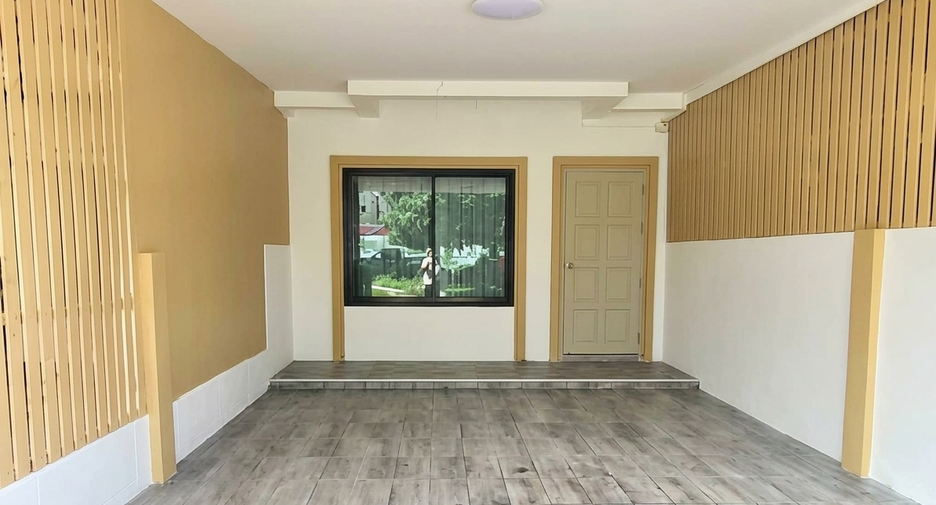 Casa adosada en venta de 2 habitaciones en East Pattaya, Pattaya