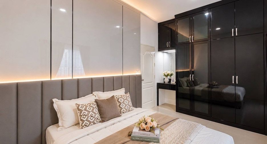 For rent 5 bedrooms house in East Pattaya, Pattaya
