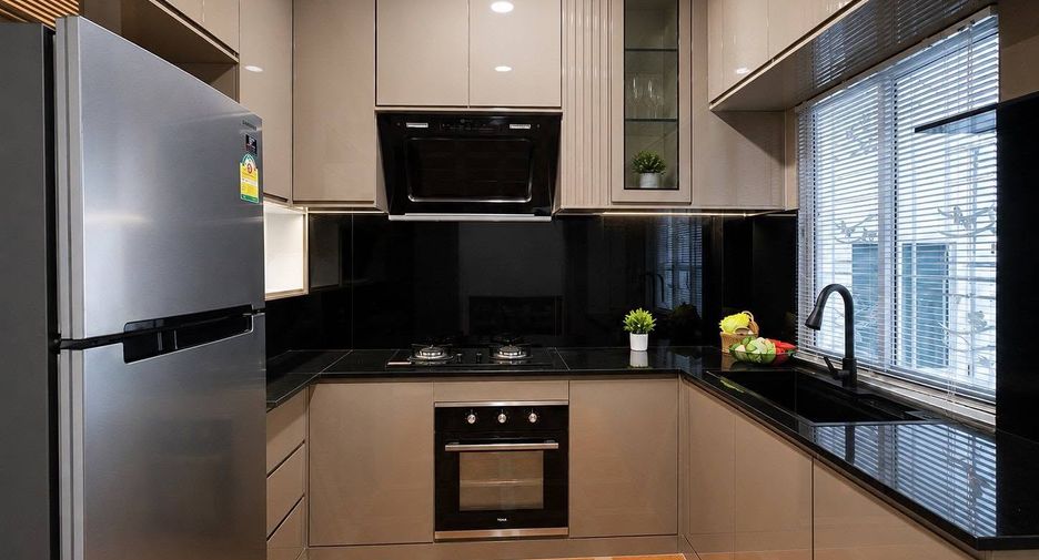 For rent 5 bedrooms house in East Pattaya, Pattaya