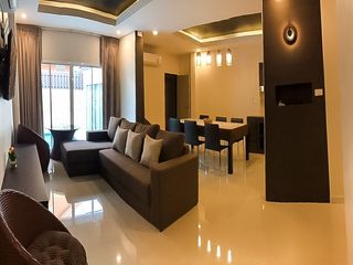 出租 3 卧室 独立屋 在 Bang Lamung, Chon Buri