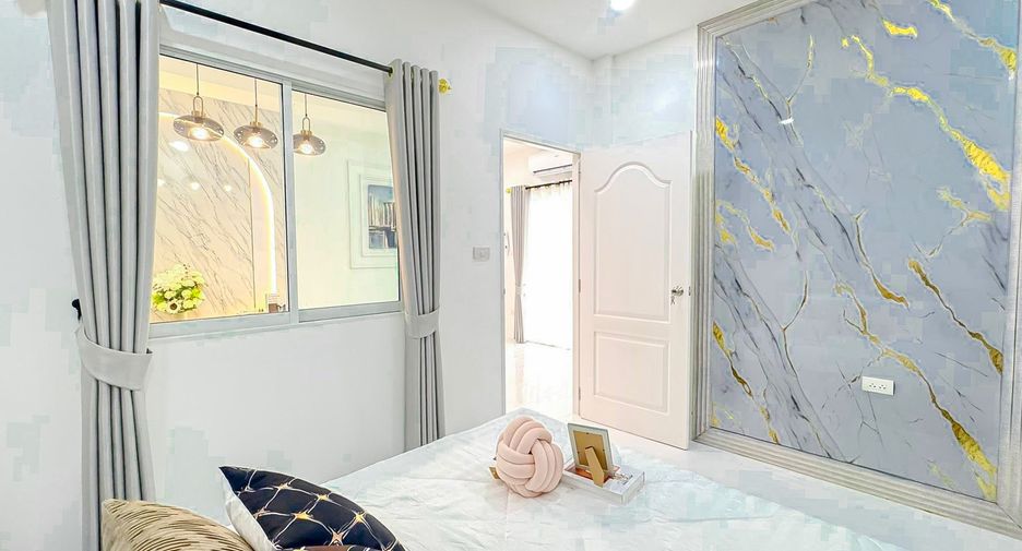 Casa adosada en venta de 2 habitaciones en East Pattaya, Pattaya
