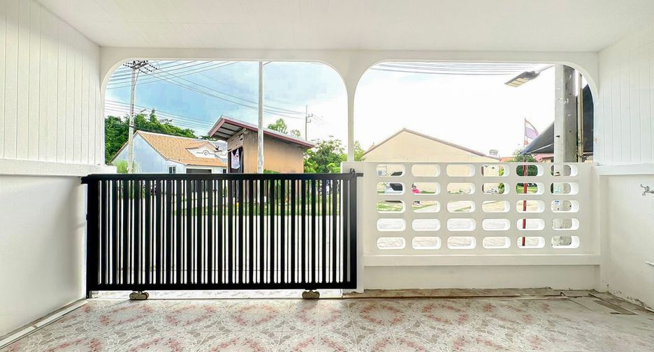 Casa adosada en venta de 2 habitaciones en East Pattaya, Pattaya