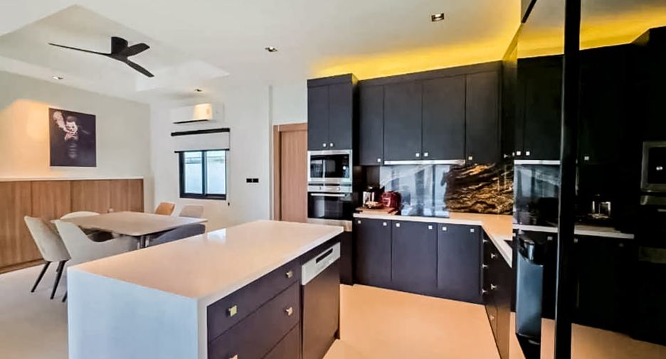 For sale 3 bedrooms house in Huay Yai, Pattaya
