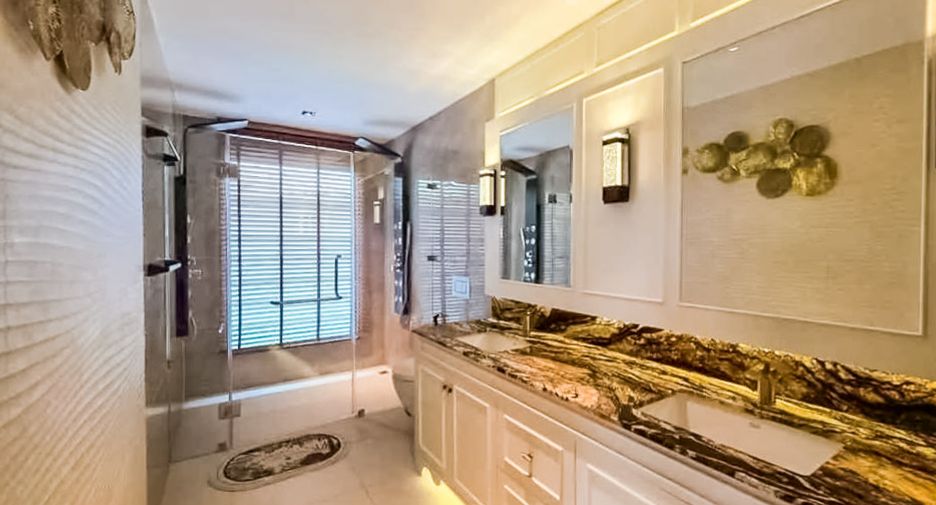For sale 3 bedrooms house in Huay Yai, Pattaya