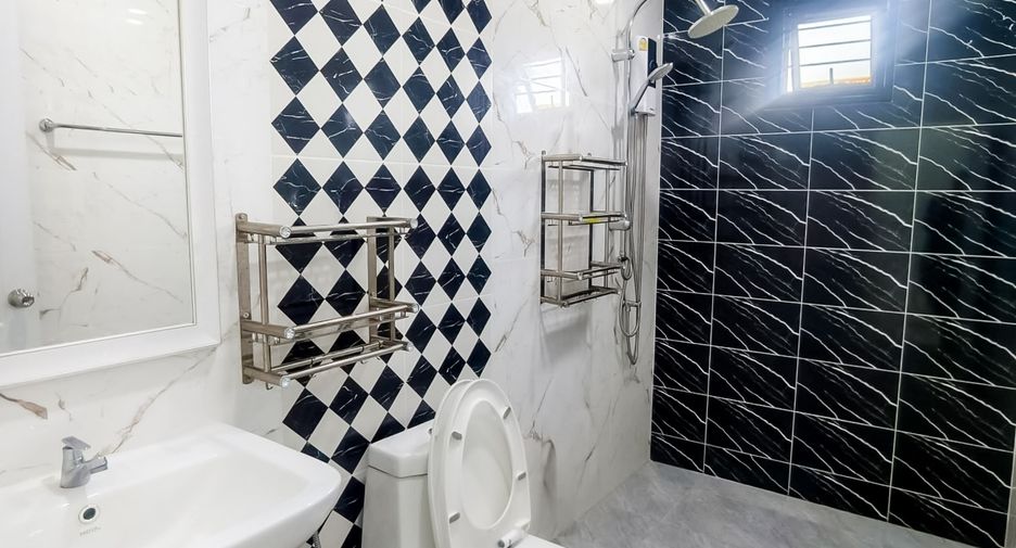 Haus zur Miete mit 3 Zimmer in East Pattaya, Pattaya